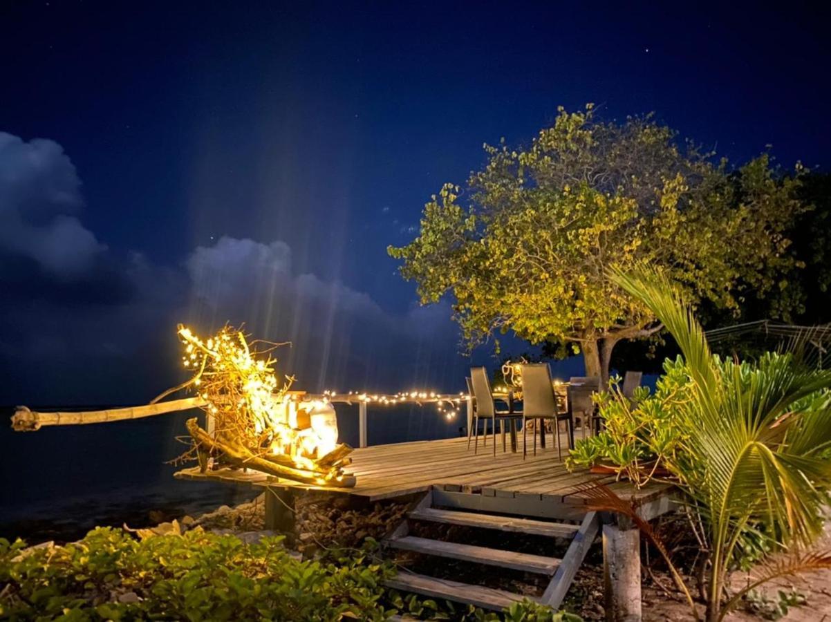 String Wave Maldives Hotel Гулхи Екстериор снимка