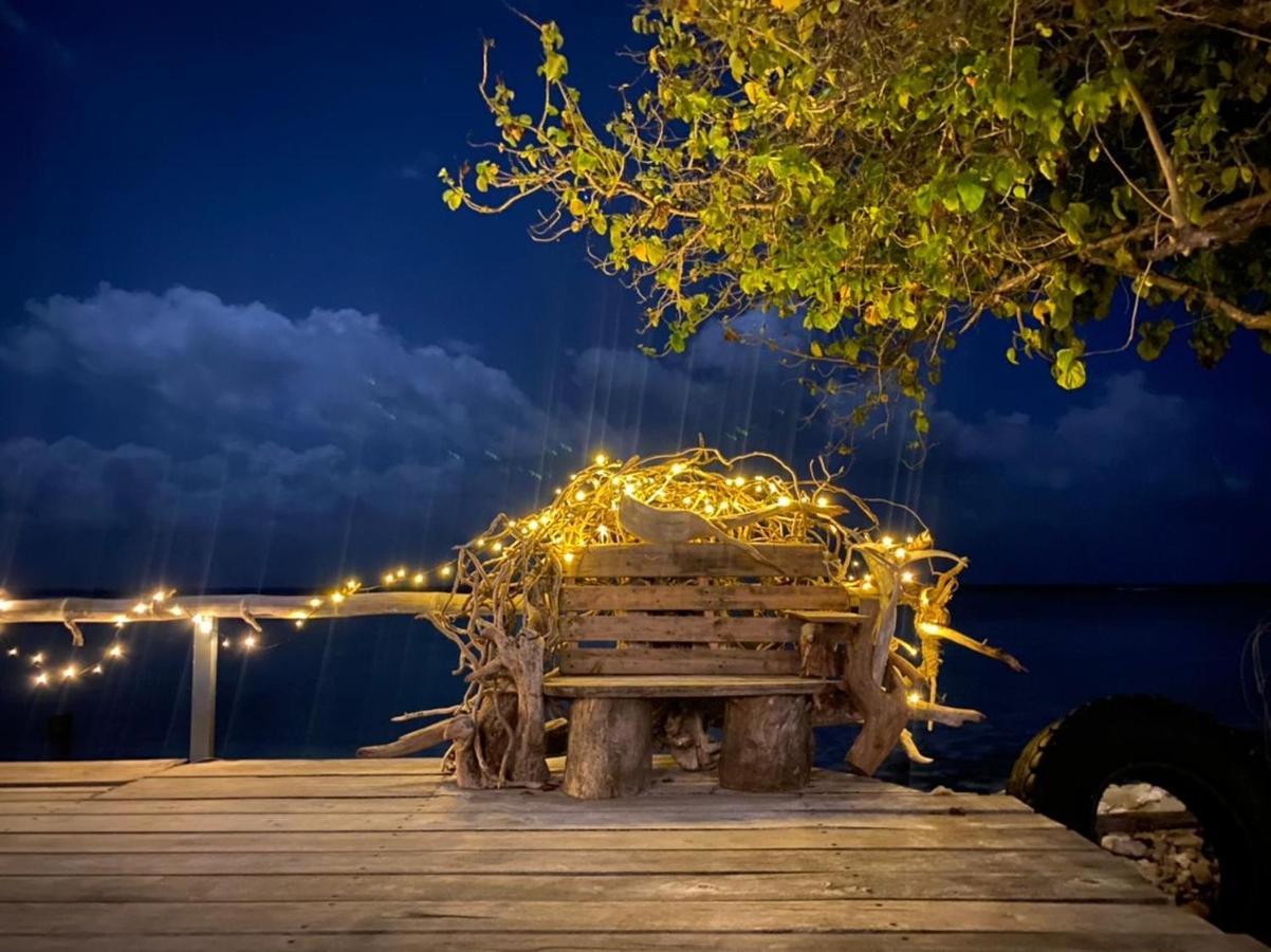 String Wave Maldives Hotel Гулхи Екстериор снимка