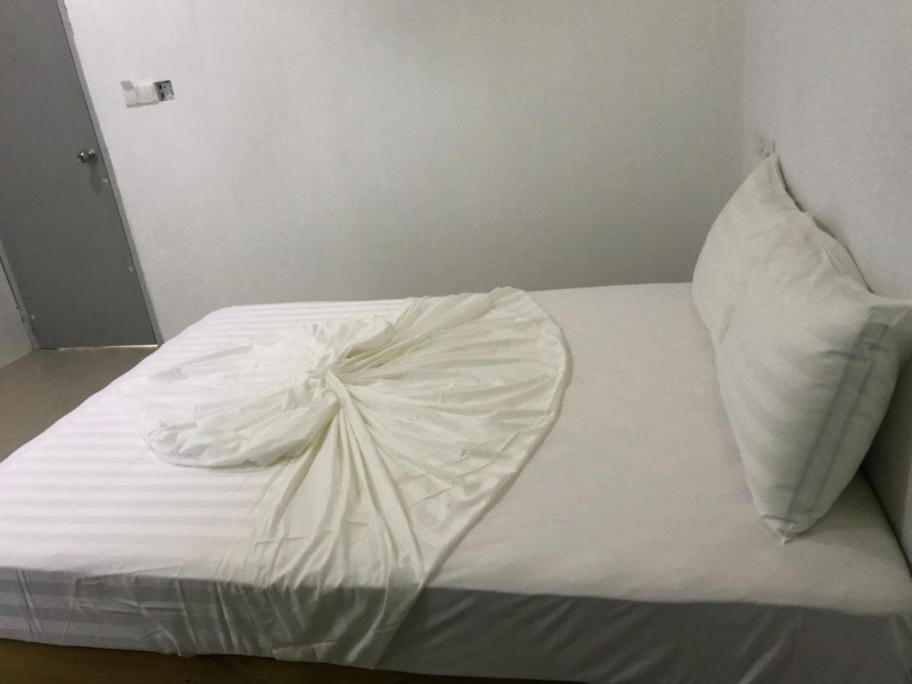 String Wave Maldives Hotel Гулхи Екстериор снимка