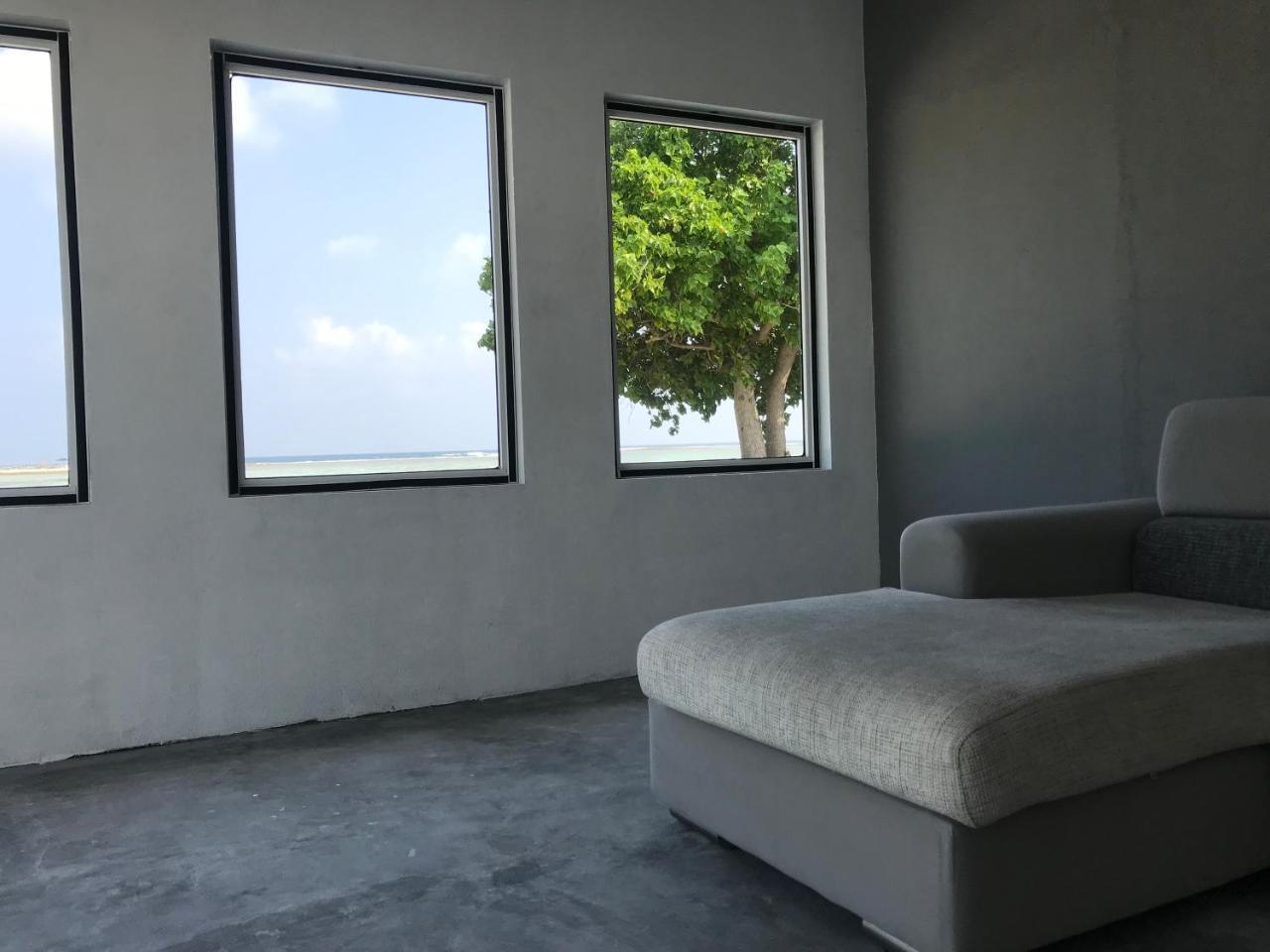 String Wave Maldives Hotel Гулхи Екстериор снимка