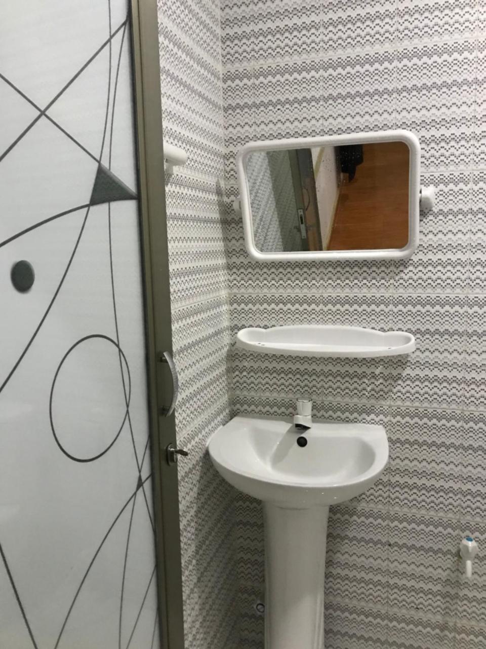 String Wave Maldives Hotel Гулхи Екстериор снимка