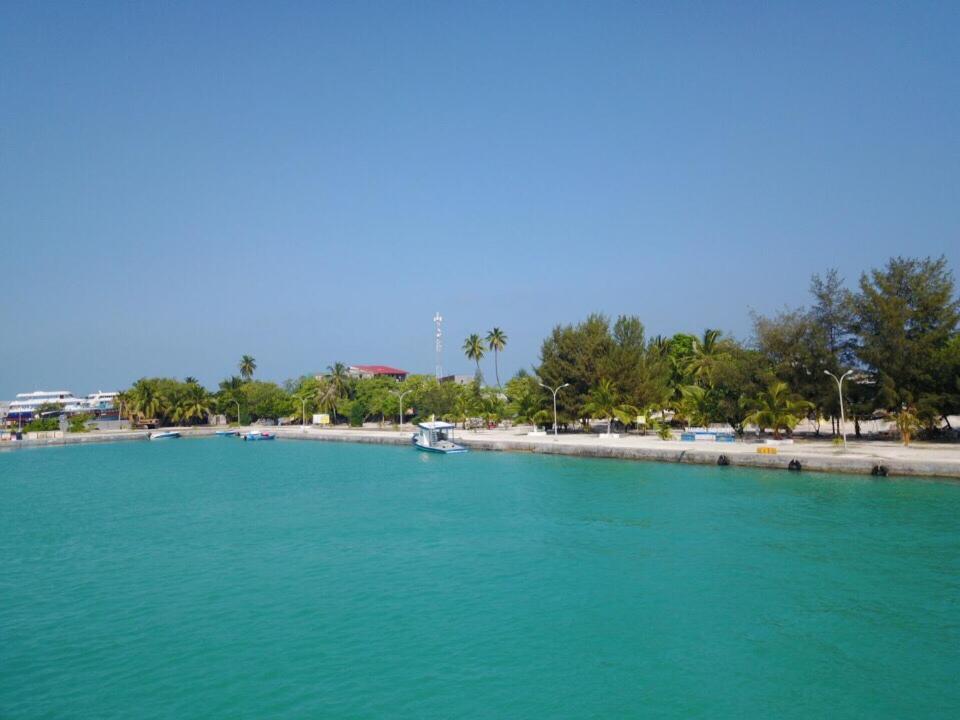 String Wave Maldives Hotel Гулхи Екстериор снимка
