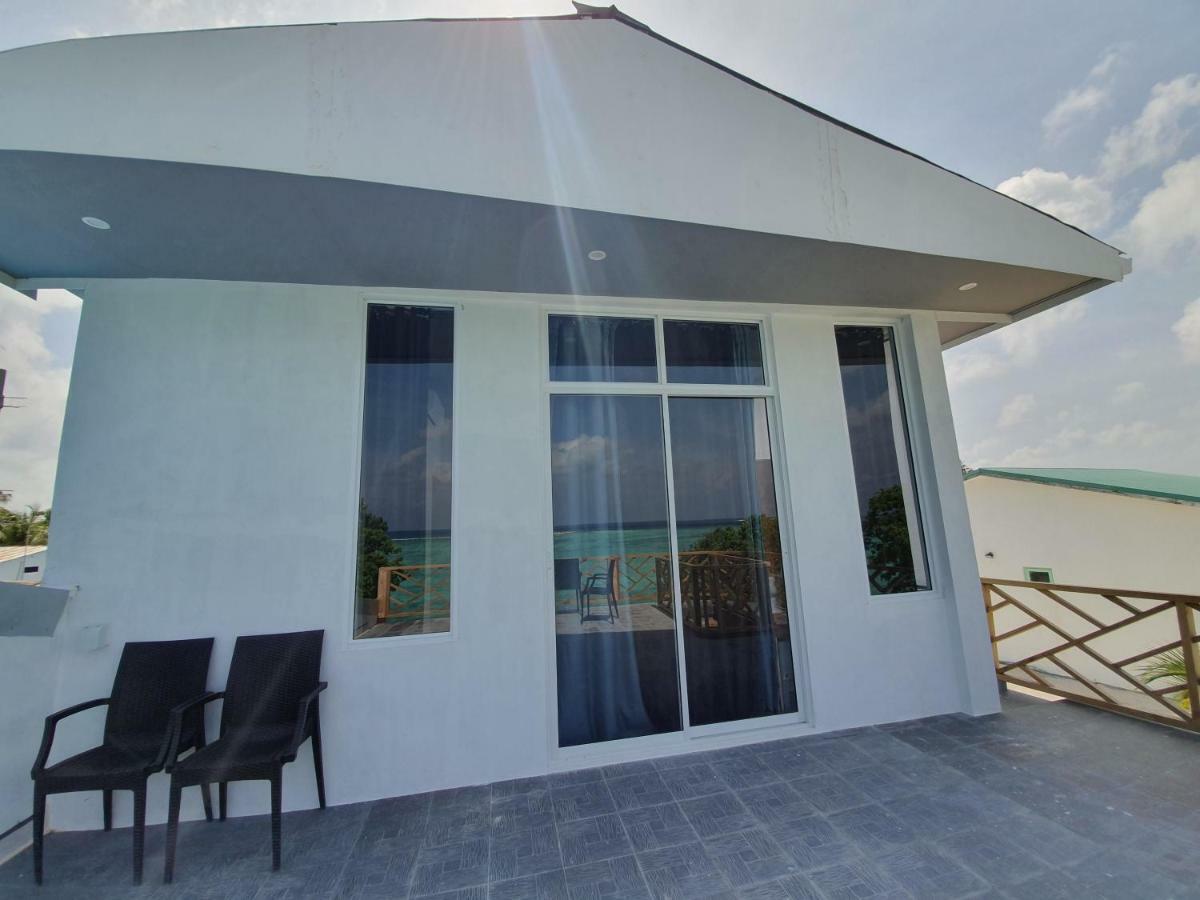 String Wave Maldives Hotel Гулхи Екстериор снимка